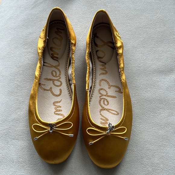 New (NWOB) Sam Edelman Felicia Ballet Flat in Gold Satin Size 8 M - Picture 1 of 8